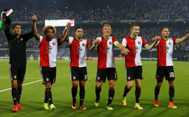 重新聚焦于 重新聚焦于